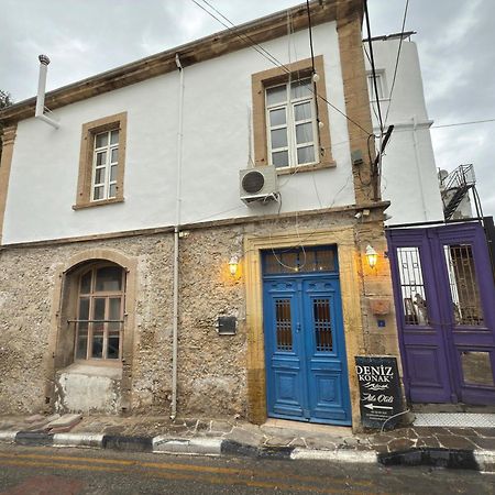 Deniz Konak Boutique Hotel Kyrenia  Exterior photo